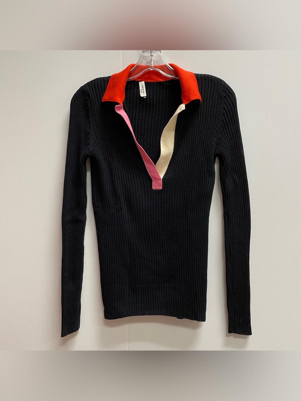 AKRIS PUNTO CONTRAST COLLAR VIRGIN WOOL POLO SWEATER SZ M/L